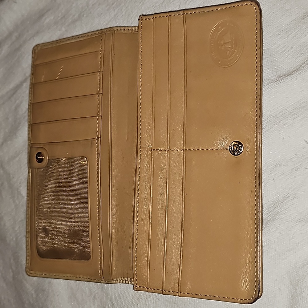 Brahmin Wallet - Picture 3 of 5